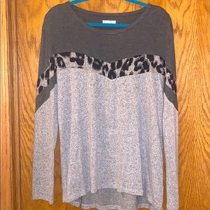 Maurices 24/7 leopard fashion long sleeve top